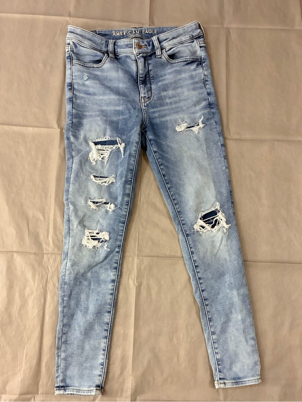 American Eagle Outfitters Light Blue Ripped Skinny Jeans for Women